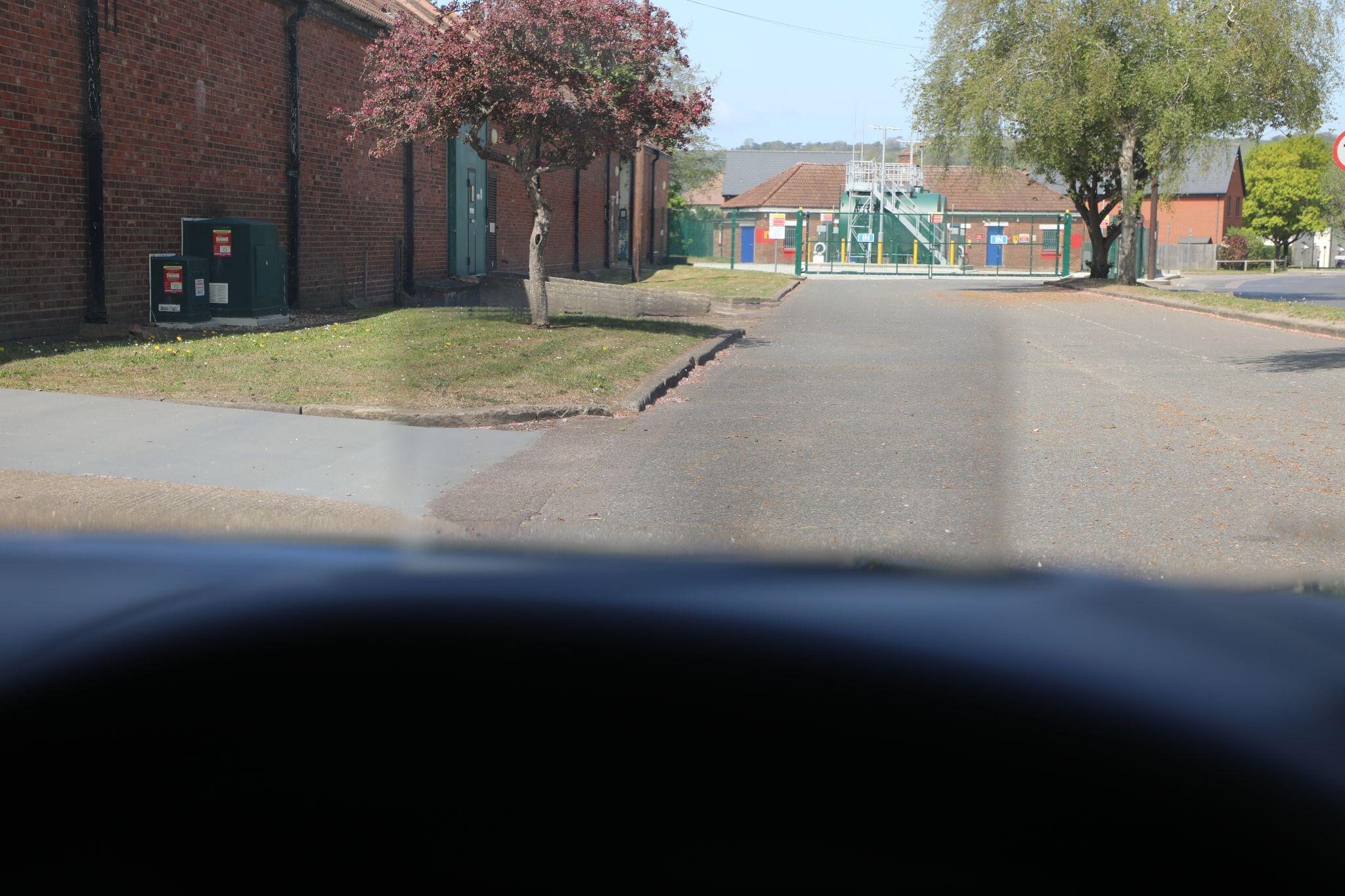 Large vehicle image